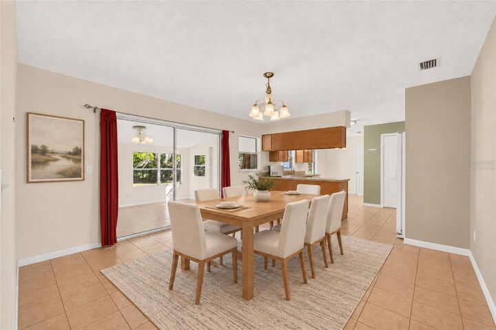 Property Photo:  22532 SE 59th Place  FL 32640 