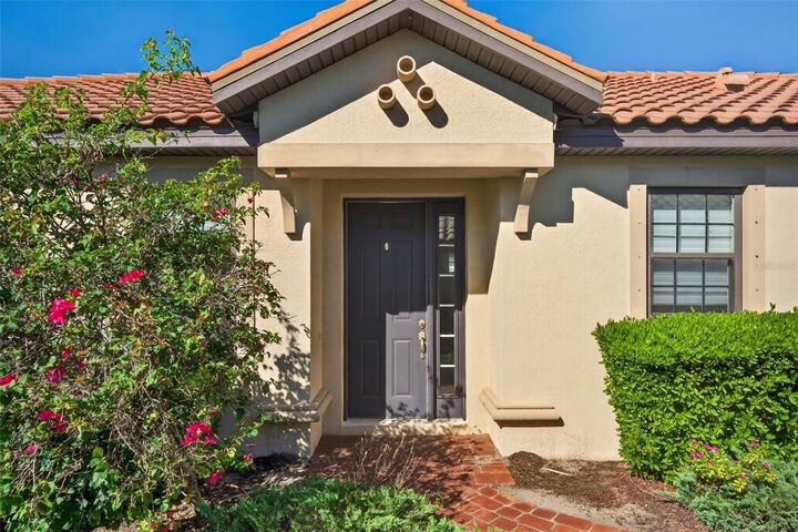 Property Photo:  12647 Sorrento Way  FL 34211 