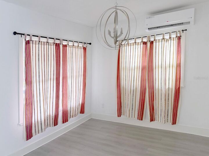 Property Photo: 1812 12th Avenue W FL 34205