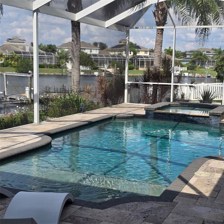 Property Photo:  507 Beacon Sound Way  FL 33572 