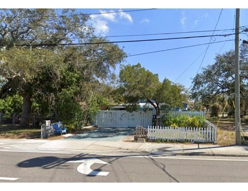 Property Photo:  1311 N Myrtle Avenue  FL 33755 