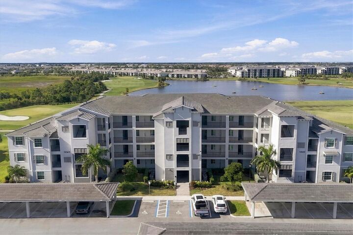 Property Photo: 12140 Wellen Golf Street 102 FL 34293