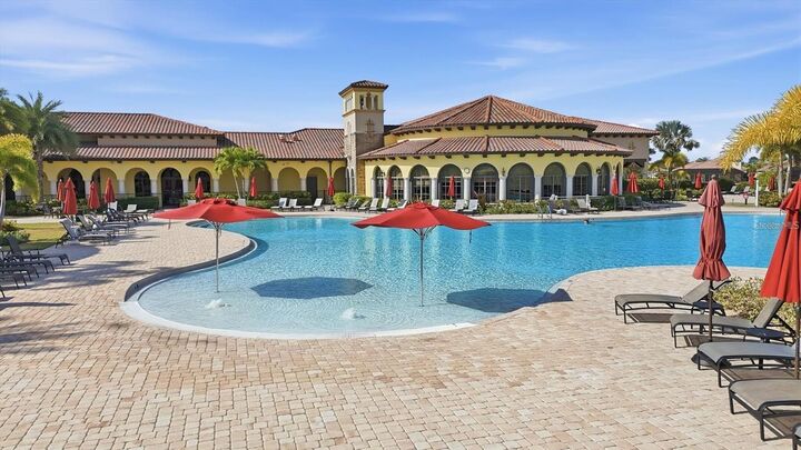 Property Photo: 20298 Lagente Circle FL 34293