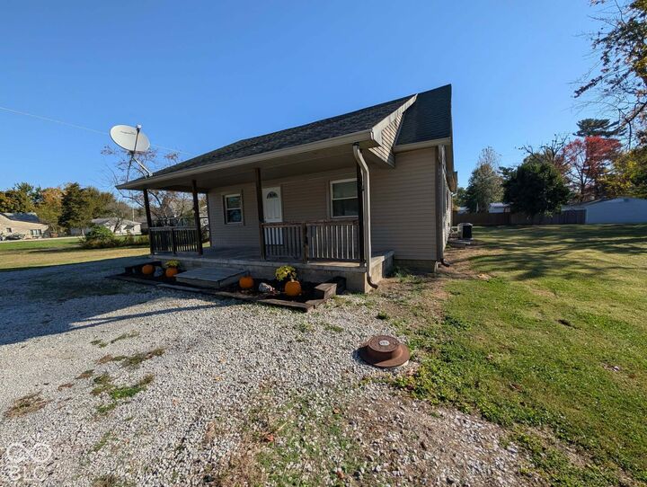 Property Photo: 201 S Church Street IN 47840
