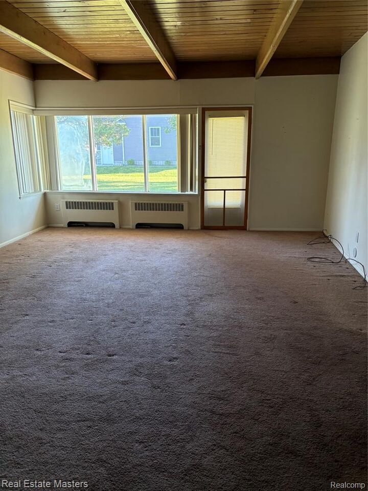 Property Photo: 4259 Gratiot Avenue 1 MI 48059 3993