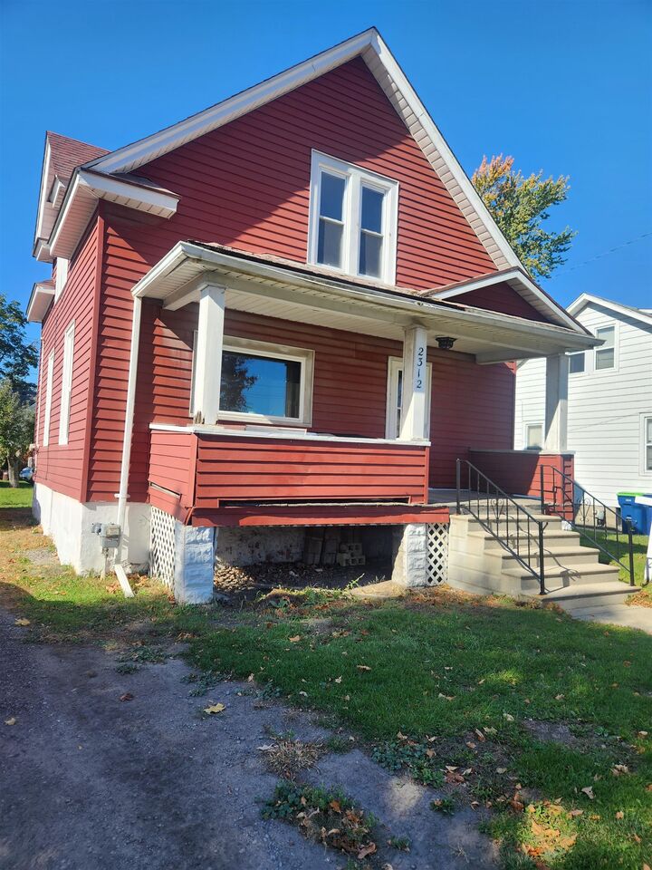 Property Photo: 2312 Broadway Street MI 48708