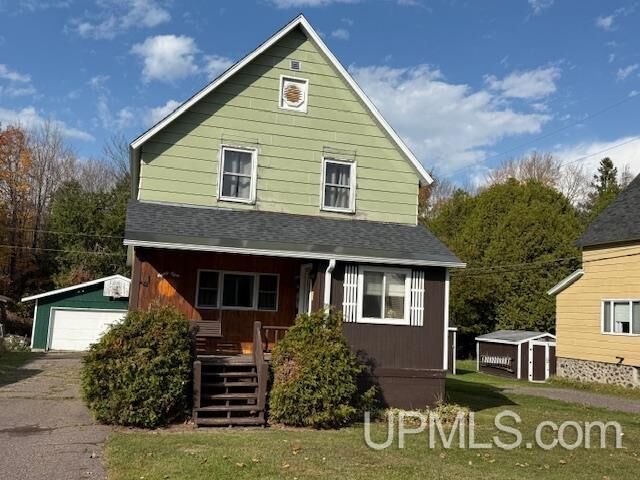 Property Photo:  88 School Street  MI 49901 