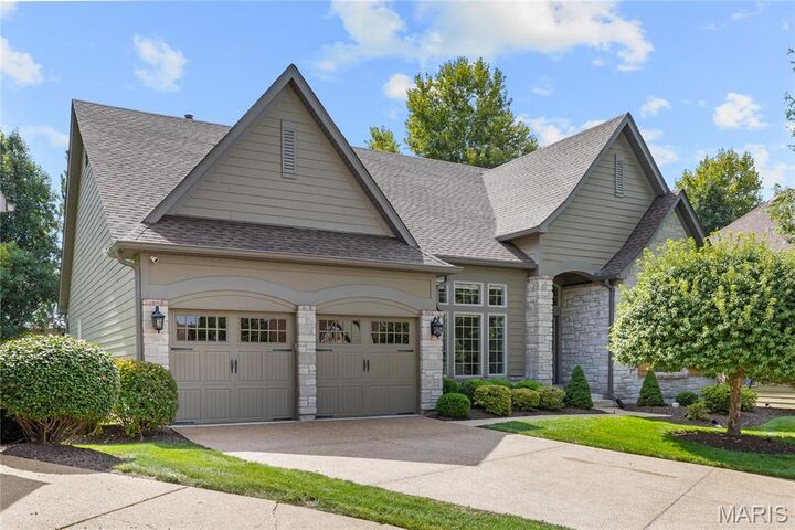 Property Photo:  18 Maryells Way  MO 63303 