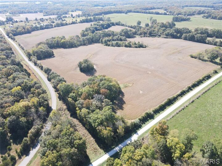 Property Photo: 56 Marion County Road 208 MO 63456