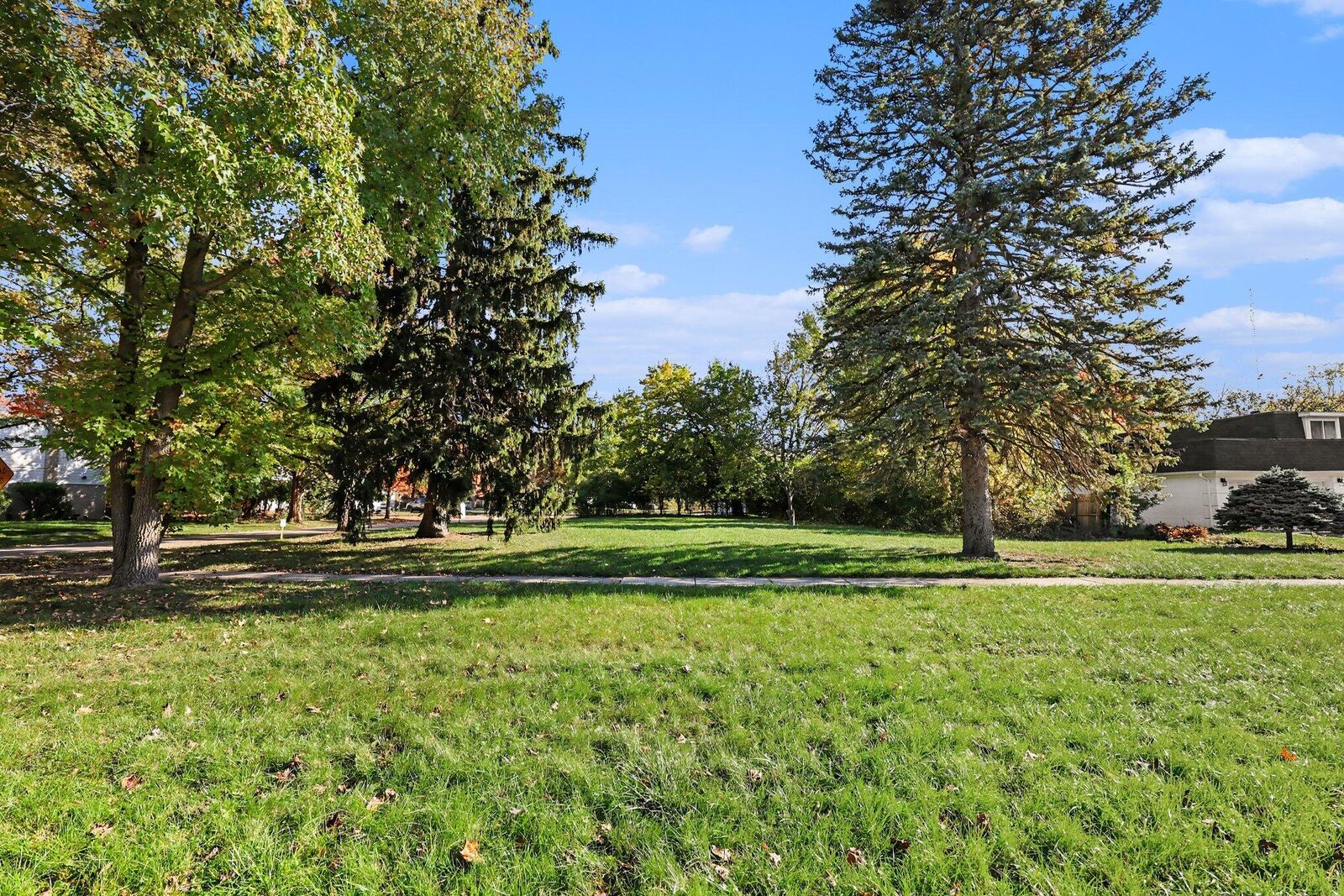 Property Photo: 26760 Lathrup Boulevard MI 48076