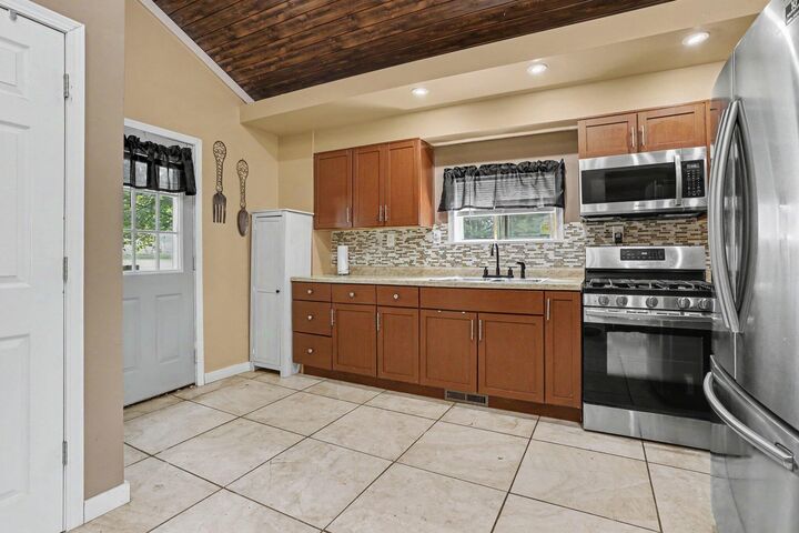 Property Photo: 95 McKinley Avenue S MI 49014