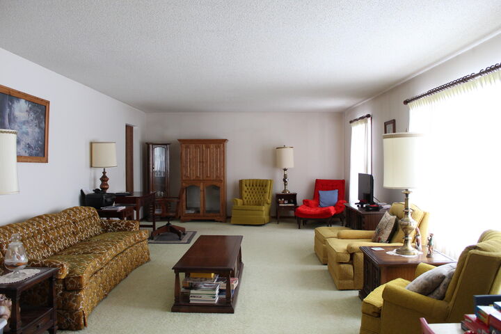 Property Photo:  2800 NW Bristol Avenue NW  MI 49544 