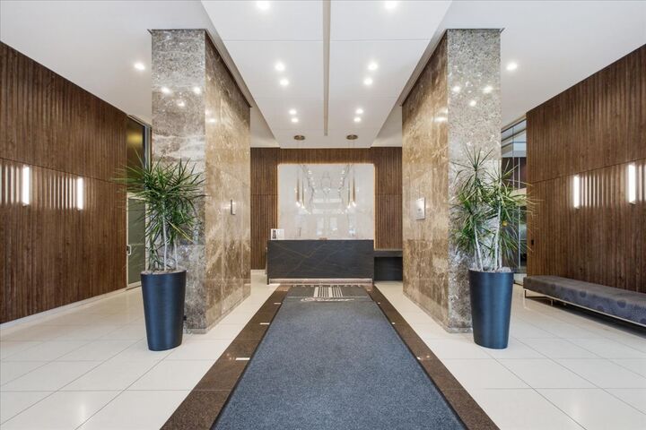 Property Photo:  655 W Irving Park Road 2604  IL 60613 