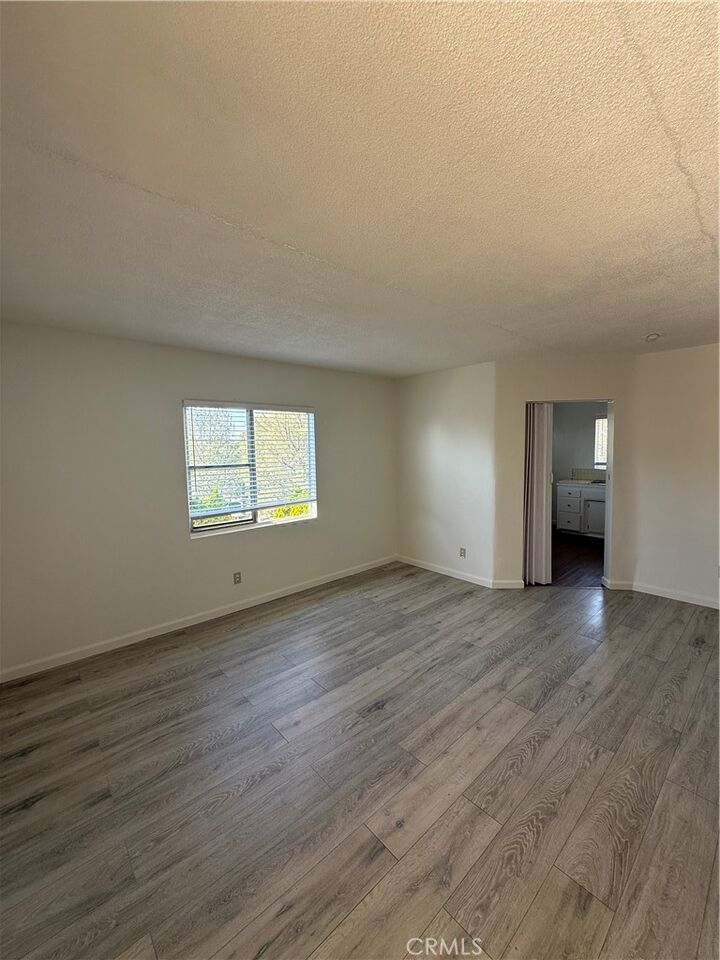 Property Photo:  13702 S Penn Street  CA 90602 