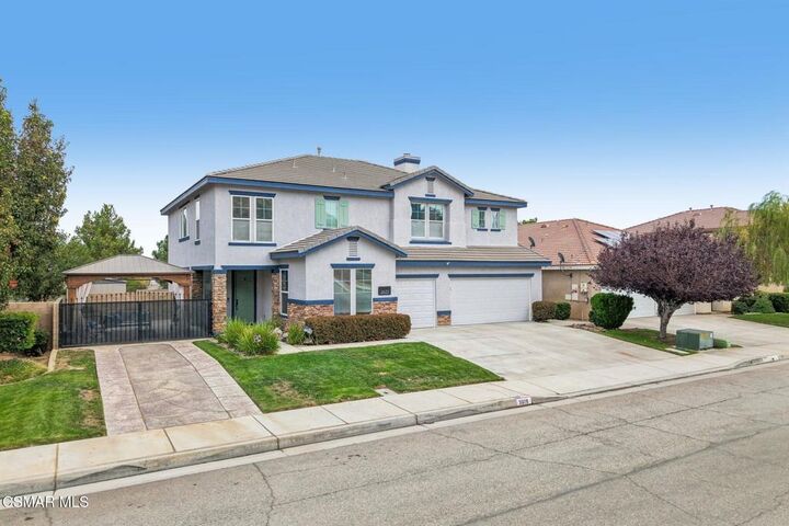 Property Photo:  3619 Sungate Drive  CA 93551 