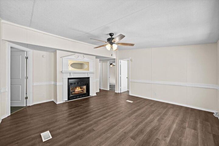 Property Photo: 120 Forest Hill Drive GA 30705
