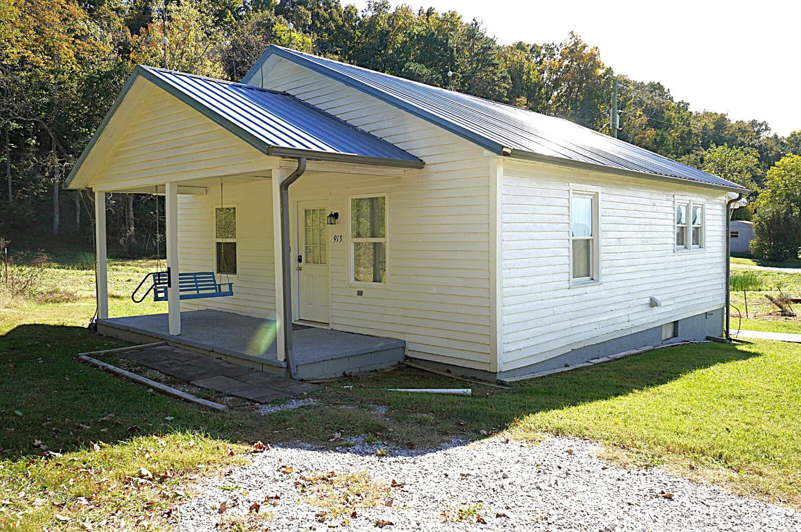 Property Photo: 913 Brotherton Rd TN 37760