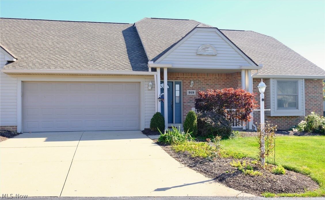 Property Photo:  919 Baffin Drive  OH 44614 