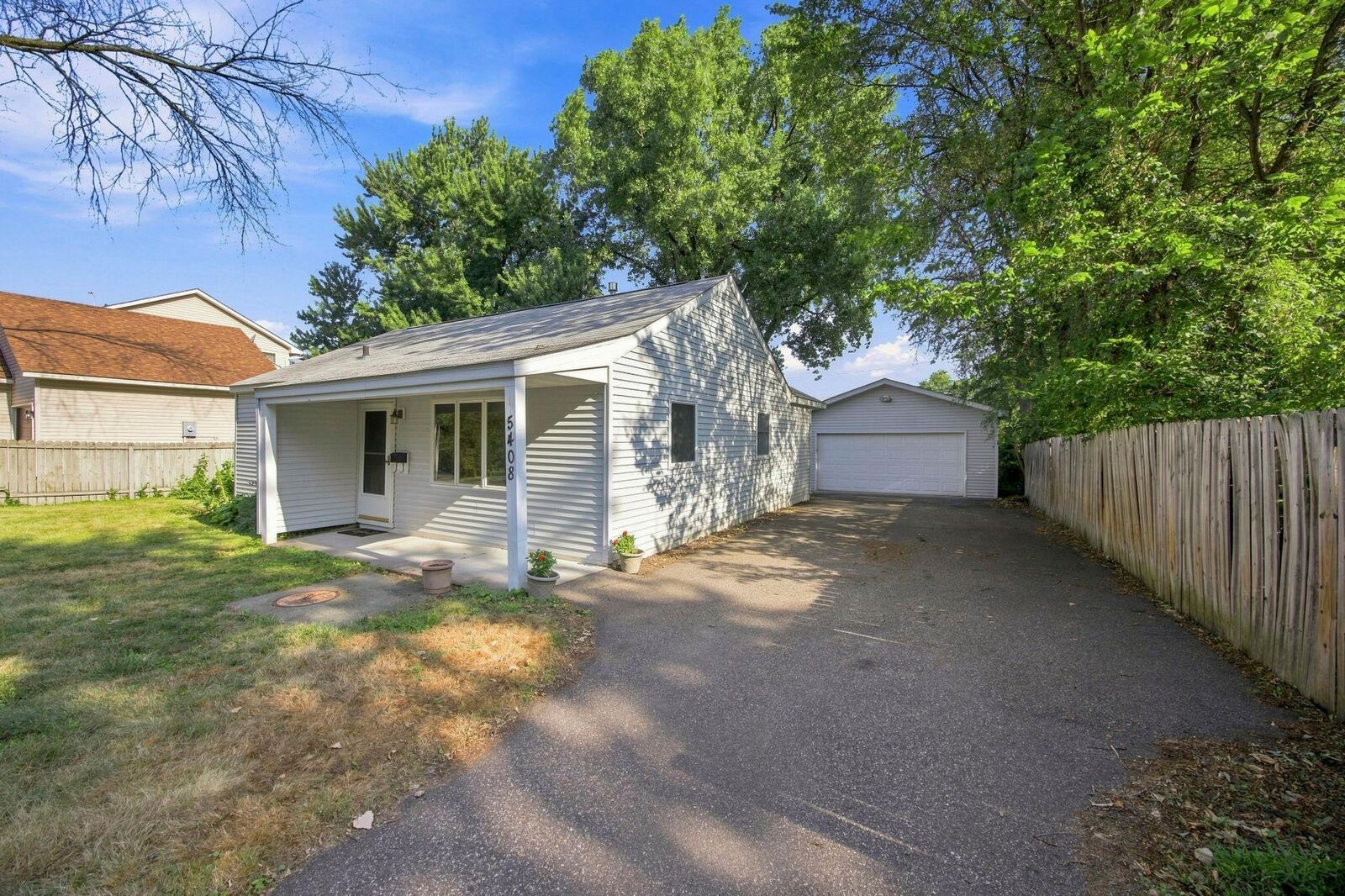 Property Photo: 5408 34th Place N MN 55422