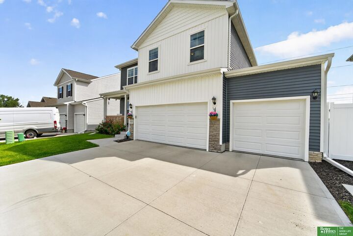 Property Photo: 5413 N 186th Street NE 68022