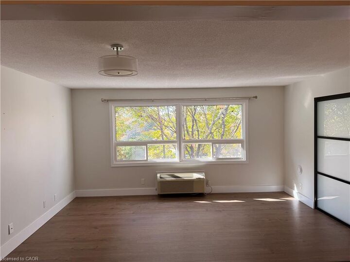 Property Photo: 30 Hugo Crescent 306 ON N2M 3Z2