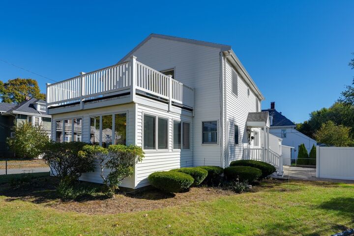 Property Photo:  8 Garfield Avenue  MA 01906 