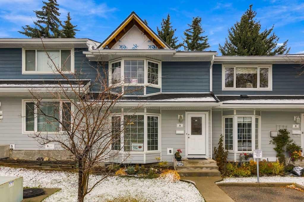 Property Photo:  6 Bermuda Lane NW  AB T3K 2K2 