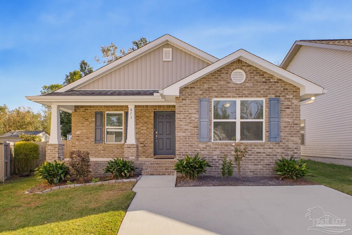 Property Photo:  873 Smiley Cir  FL 32514 