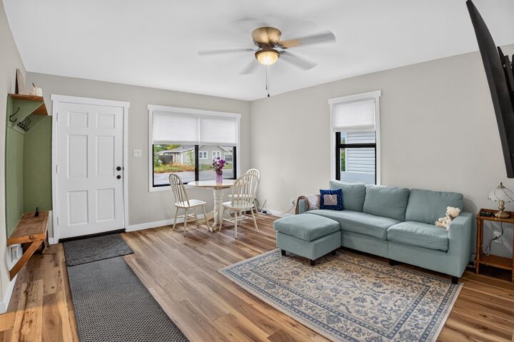 Property Photo: 353 E Maple St ID 83201