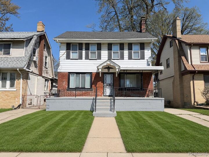 Property Photo: 2056 Collingwood Street MI 48206