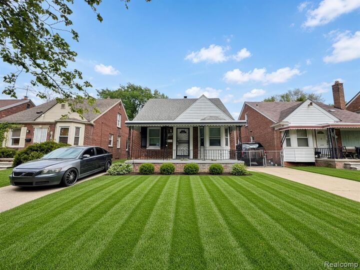 Property Photo:  11696 Glastonbury Avenue  MI 48228 