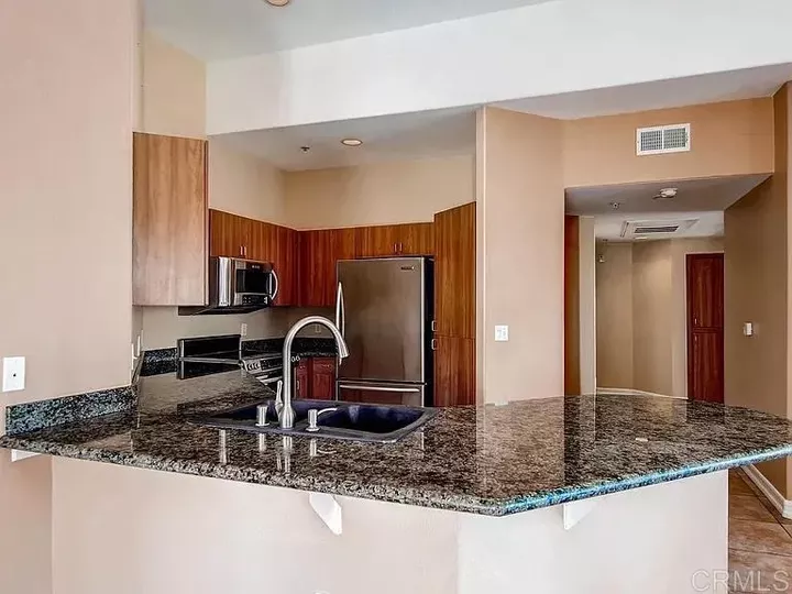 Property Photo:  1501 Front St 601  CA 92101 