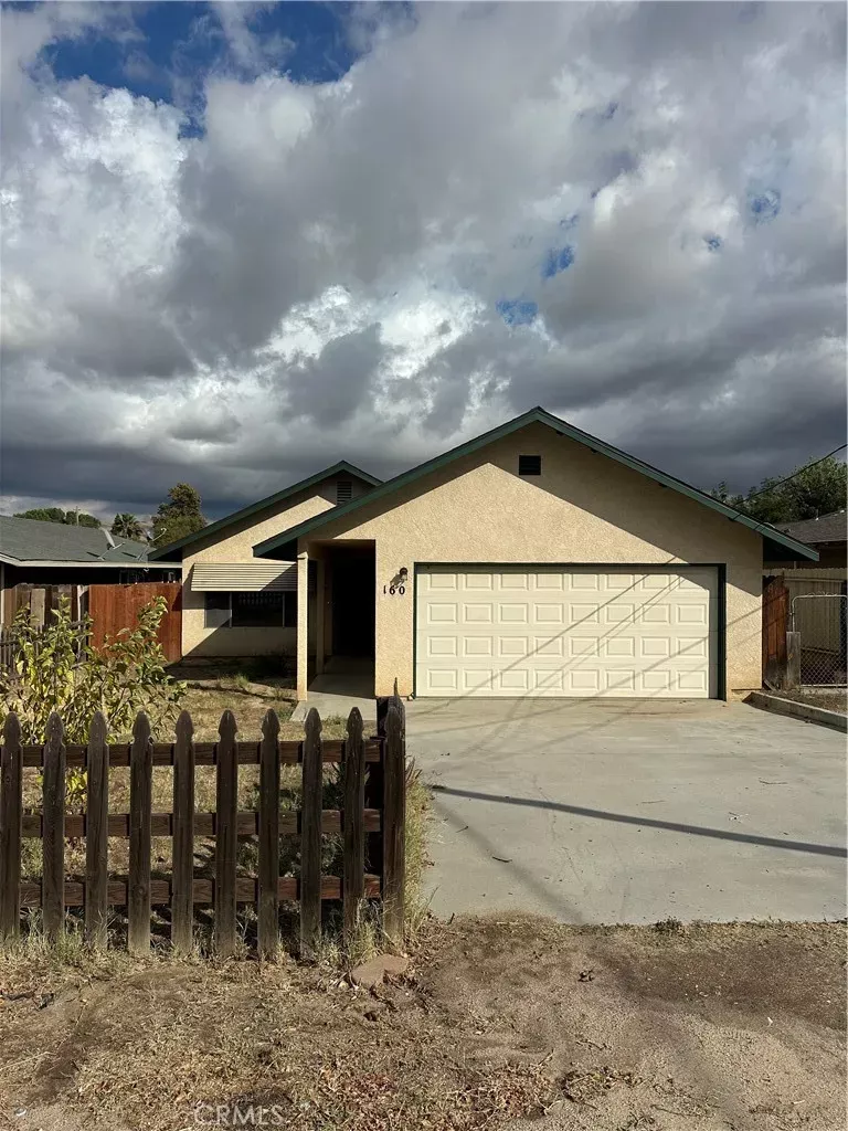 Property Photo: 160 N 3rd CA 93461