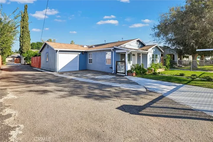 Property Photo: 215 N McClay Street CA 92701