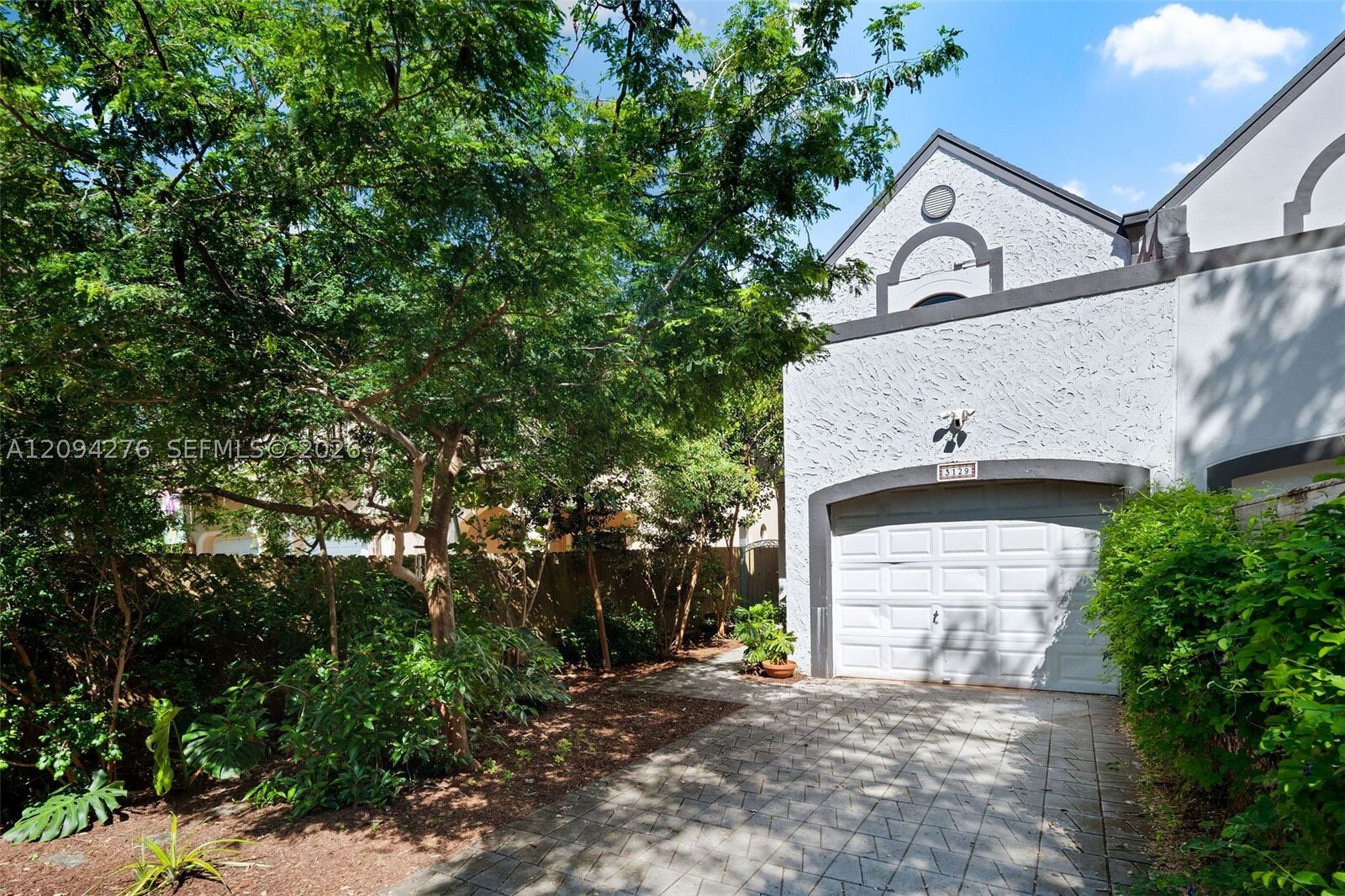 Property Photo: 3129 Jackson Ave 3129 FL 33133