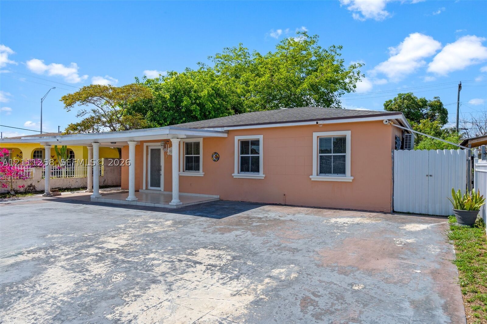 Property Photo: 911 E 32nd St 0 FL 33013