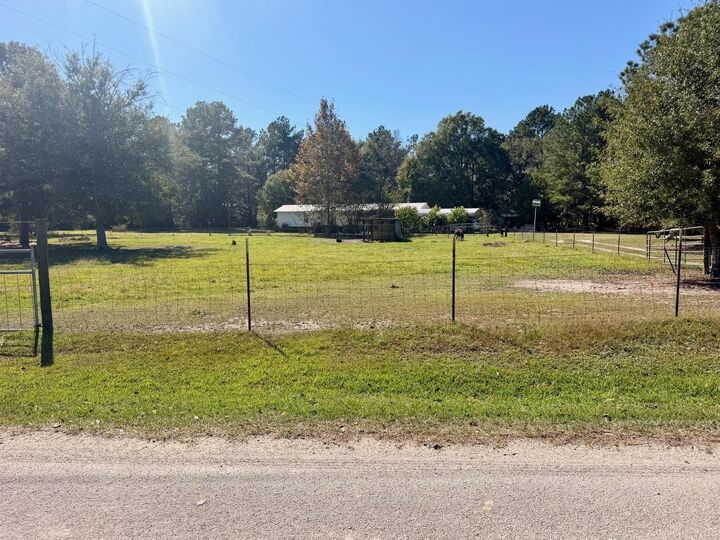 Property Photo: 2250 County Road 777 TX 77612