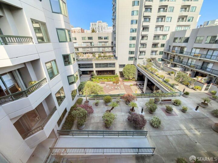 Property Photo: 601 Van Ness Avenue 68 CA 94102