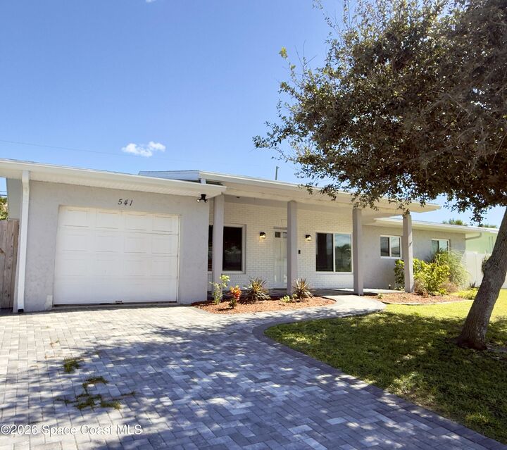 Property Photo: 541 Coconut Street FL 32937