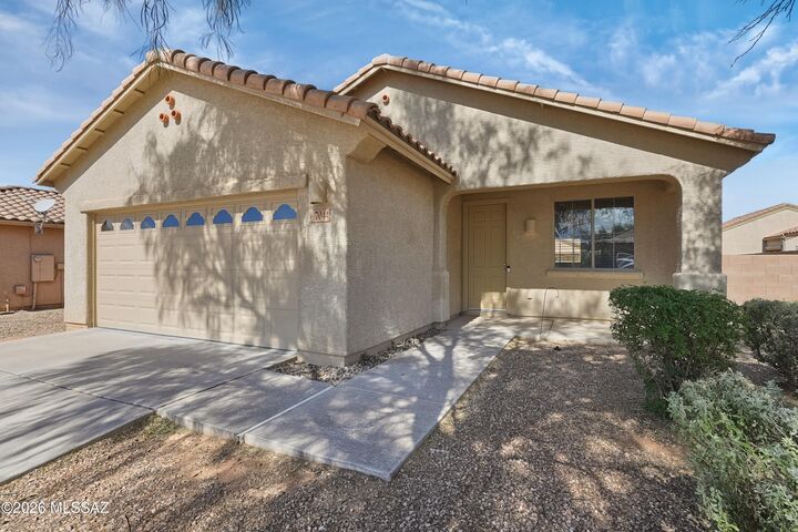 Property Photo:  7044 W Festival Way  AZ 85757 