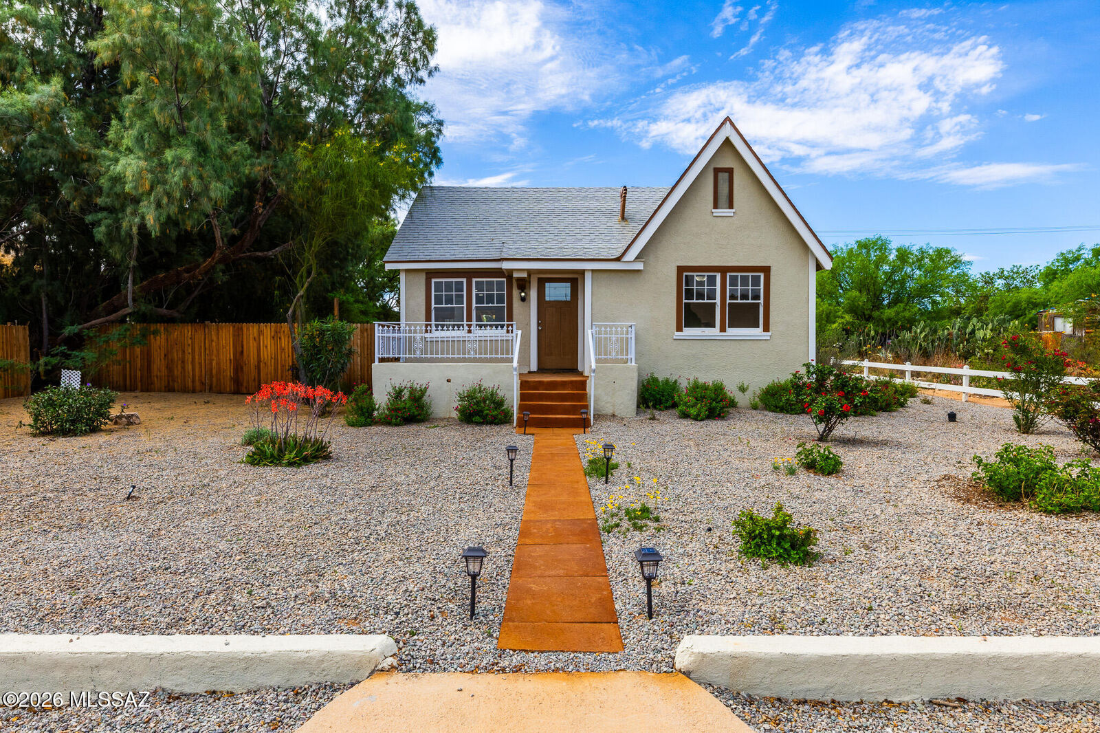 Property Photo:  167 W 5th Street  AZ 85602 