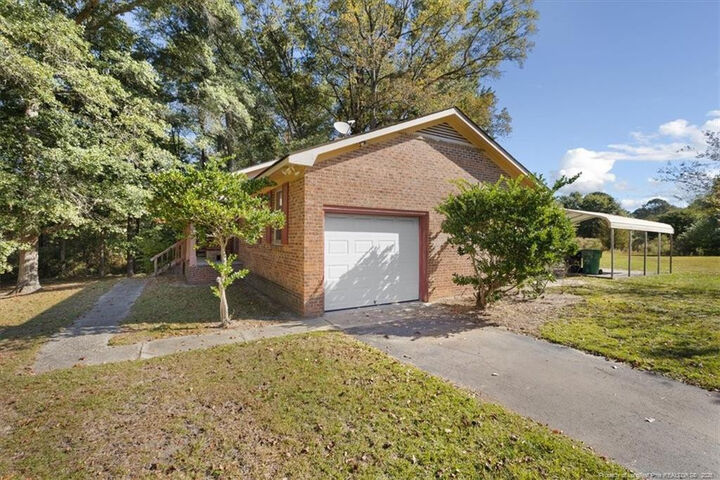 Property Photo: 4039 Wire Road NC 28356