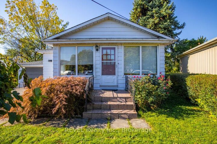 Property Photo:  1582 Creek Road  ON L0S 1J0 