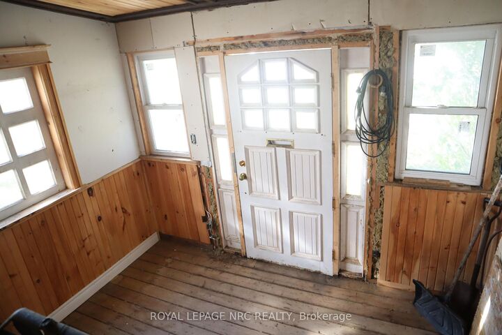 Property Photo: 6604 Montrose Road ON L2H 1M4