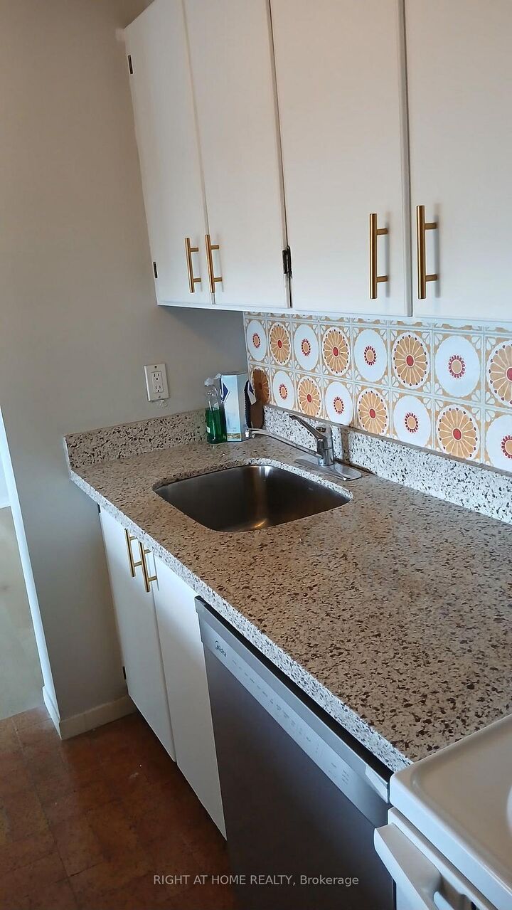 Property Photo:  40 Bay Mills Boulevard 401  ON M1T 3P5 