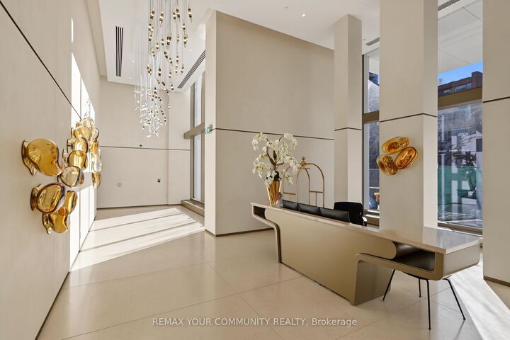 Property Photo: 1315 Bay Street 2301 ON M5R 0E4