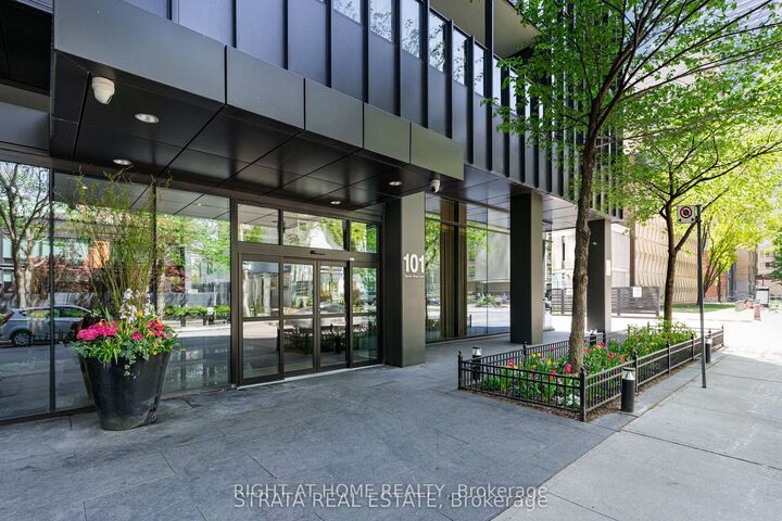 Property Photo: 101 Charles Street E 4608 ON M4Y 1V2
