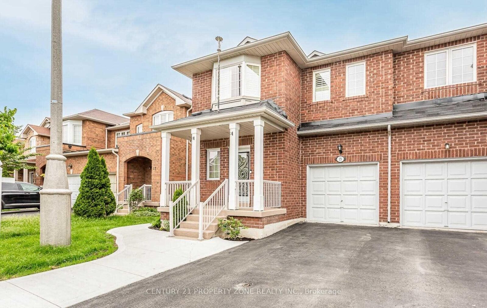 Property Photo:  15 Dawes Road  ON L6X 0R8 