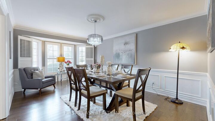 Property Photo: 125 Longwater Chase ON L3R 4A9
