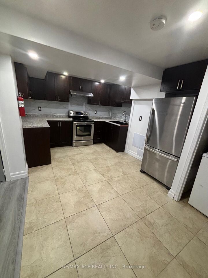 Property Photo:  83 Lamay Crescent Bsmt  ON M1X 1J4 